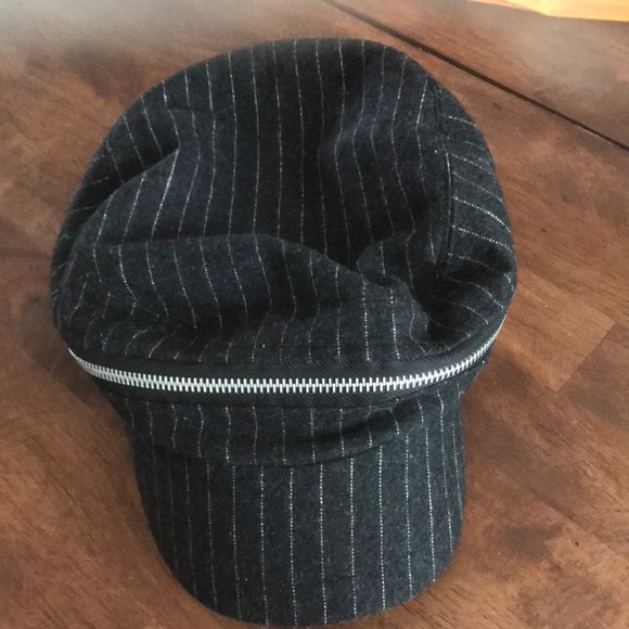 Converse zipper cap - Picture 1 of 8
